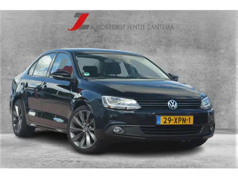 Volkswagen Jetta 1.2 TSI Comfortline Nederlandse auto nette staat goed onderhouden apple carplay pdc