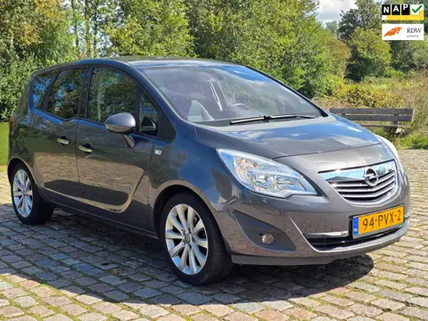 Opel Meriva 1.4 Turbo Cosmo 1e eigenaar dealer onderhouden airco cruis control cv op afs