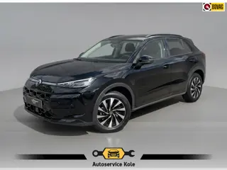 Volkswagen T-Roc 1.5 eTsi * Nieuw model * Hoogglans R-Line Look * 10.000KM! * Parkeercamera * Naviga