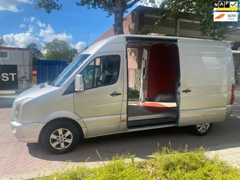 Volkswagen Crafter 35 2.5 TDI L2H2 DC Trendline / Airco / Automaat / Cruise Control / 100KW=166PK/ 2