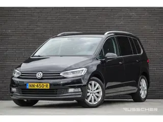 Volkswagen Touran 2.0Tdi 150Pk DSG6 | 7-Persoons | Highline | Achteruitrijcamera | Trekhaak | 17''