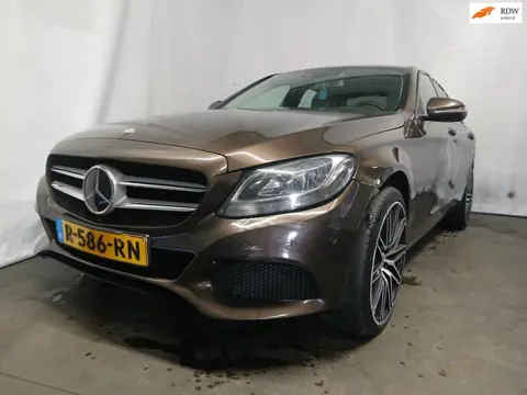 Mercedes-Benz C-klasse 180 CDI - Airco - Linker Zijschade - Glasbreuk - Motormanagement Brandt