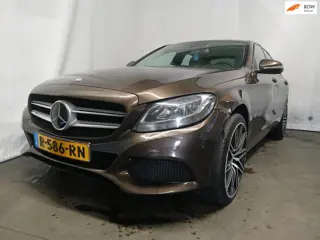 Mercedes-Benz C-klasse 180 CDI - Airco - Linker Zijschade - Glasbreuk - Motormanagement Brandt