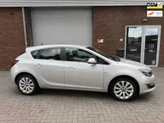 Opel Astra 1.4 Cosmo|AIRCO|NIEUWE APK|NAVI|CAMERA