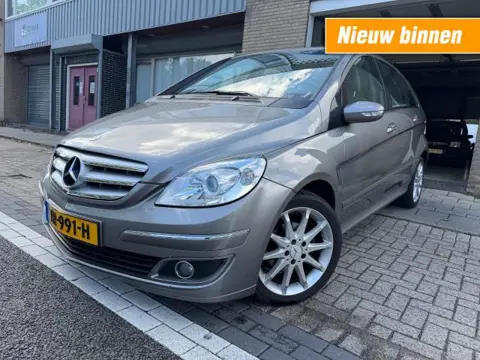 MERCEDES-BENZ B-KLASSE 170 AUTOMAAT AIRCO NETTE AUTO APK 6-2027