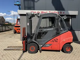 Linde H30D-02 Triplo 480 Freelift / Sideshift / 4e vorkenspreider VW Diesel 2013 17.150 uur DIESEL