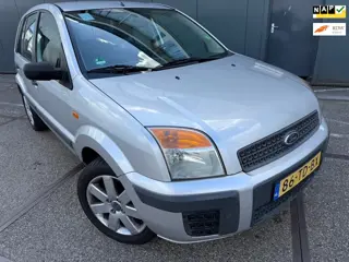 Ford Fusion 1.4-16V Comfort | NAP | Airco | NW D-RIEM |