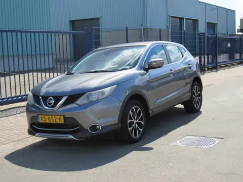 Nissan QASHQAI 1.2 Acenta (bj 2014)
