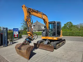 Case CX75C SR met draai/kantelstuk (bj 2017)