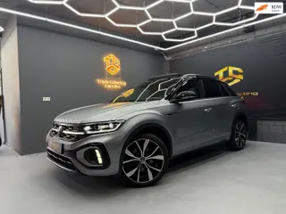 Volkswagen T-Roc 1.5 TSI R-Line Black edition IQ-Pano-keyless