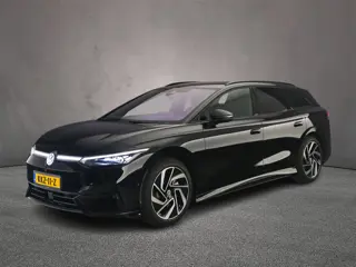 Volkswagen ID.7 Tourer Pro Limited Edition 286pk Automaat Trekhaak, Black Style, Adaptive cruise con