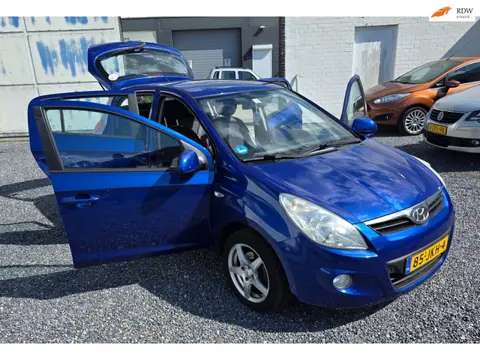 Hyundai I20 1.4i i-Catcher 5 drs airco nette auto