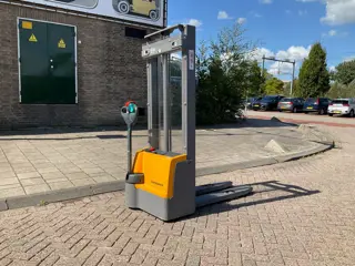 Jungheinrich EJC M10 1000KG 3.30METER STAPELAAR / HEFTRUCK