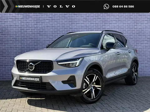 Volvo XC40 2.0 B4 Plus Dark | Trekhaak | Stoel/stuurverwarming | Power Seats | Memory | Stoel/Stuur 