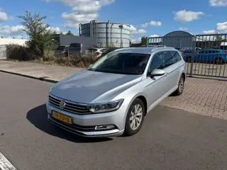 Volkswagen Passat Variant 1.6 TDI DSG-AUTOMAAT FACELIFT XENON/NAVI/CLIMA