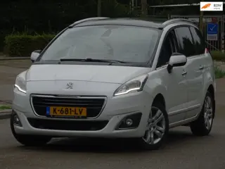 Peugeot 5008 1.6 THP Allure 7P. AUTOMAAT PANO/NAVI/LEER/PDC