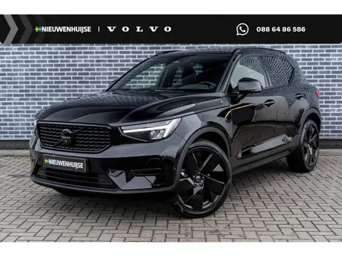Volvo XC40 2.0 B4 Plus Black Edition | Trekhaak | 360° Camera | Schuif/Kantel Panoramadak | Stoel/st