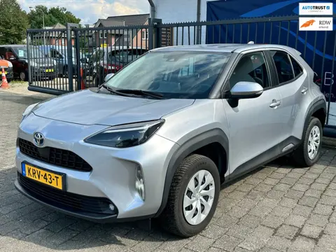 Toyota Yaris Cross 1.5 Hybrid Active / APPLE CARPLAY / CAMERA / CRUISE CONTROL / FABRIEKSGARANTIE