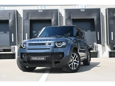 Land Rover Defender 110 2.0 P400e 110 HSE (bj 2021)