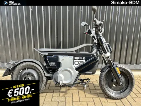 BMW CE 02 (bj 2025, automaat)