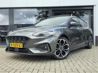 Ford Focus 1.0 EcoBoost Hybrid ST Line X Business + PANO DAK + B&O + HEADUP + CAMERA