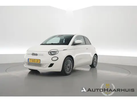 Fiat 500 42 kWh | Rijklaar! | Cruise Contr. | Keyless | Camera | Stoelverw. | Dodehoek | Apple CarPl