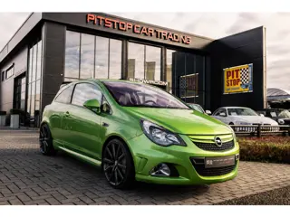 Opel Corsa 1.6-16V Turbo OPC Nürburgring Edition, 211 PK, Nieuwstaat, Volleder!