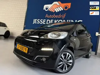 Peugeot 107 1.0 Active / bj.2012 / kleur: zwart / airco / stereo/ airbag /APK tot 07/2027 / NAP met 