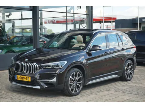 BMW X1 xDrive25e eDrive Edition | Nederlandse auto NAP | Panodak | Head-Up