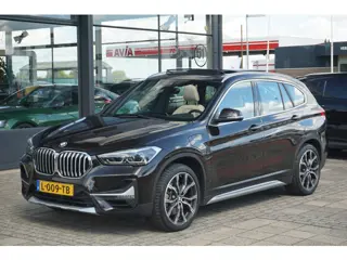 BMW X1 xDrive25e eDrive Edition | Nederlandse auto NAP | Panodak | Head-Up