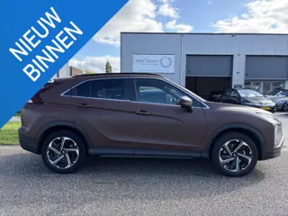 Mitsubishi Eclipse Cross 2.4 PHEV Intense+ NAVI/LM/CAMERA/CARPLAY/CRUISE