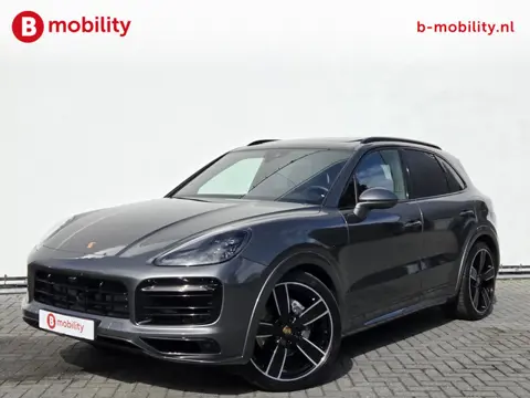 Porsche Cayenne 3.0 E-Hybrid Chrono Panoramadak BOSE 360 Camera NL Auto! | Elek. Stoelen | Luchtveri