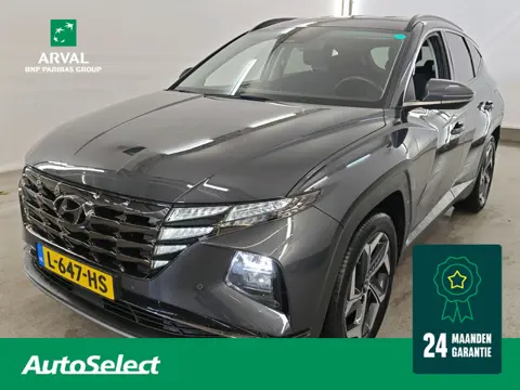 Hyundai Tucson 1.6 T-GDI 265pk PHEV Comfort 4WD | SOH 100% | Trekhaak | CarPlay | Camera | PDC | LED