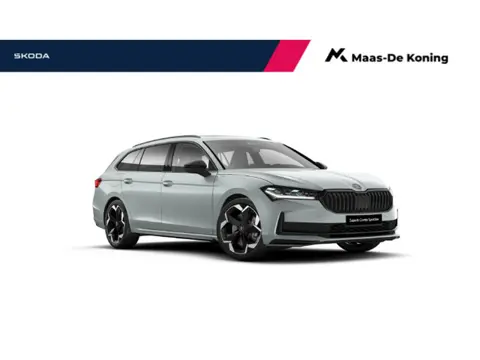 Škoda Superb combi Sportline Business 1.5 TSI PHEV 150 kW / 204 PK Combi | Pebble Silver | 19'' Lich