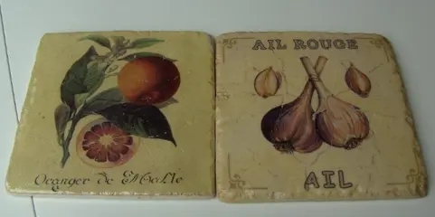 ONDERZETTERS IN OLD LOOK TEGELS 2 STUKS NIEUW