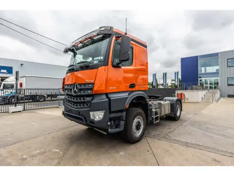 Mercedes-Benz AROCS 2145 - 4X4 (bj 2017, automaat)