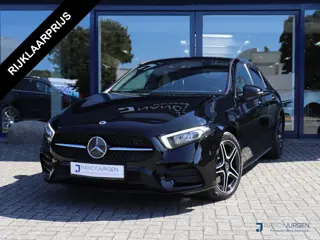 Mercedes-Benz A-Klasse 250 e Business | AMG | 8G Aut. | MBUX | Night Pakket | Ambiente | Apple Car P