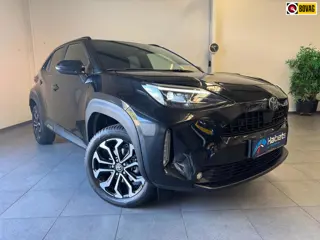 Toyota Yaris Cross 1.5 Hybrid 130 NwModel Dynamic/safety-winterpakket/Mystic Zwart