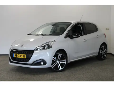 Peugeot 208 1.2 PureTech GT-Line (bj 2019)