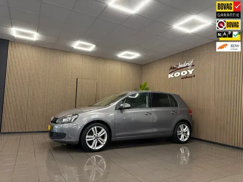 Volkswagen Golf 1.4 TSI Comfortline * Automaat / Trekhaak / Navigatie / Cruise control / NL Auto *