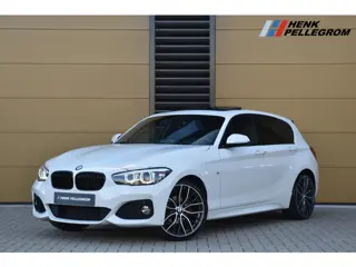 BMW 1-serie 118i Edition M Sport Shadow High Exe * Schuifdak * 19'' Performance Wielen * Lichtpakket
