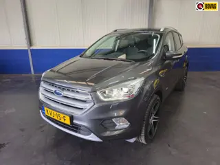 Ford Kuga 1.5 Titanium 4WD