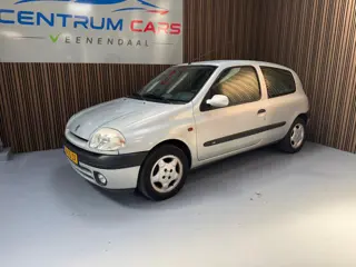 Renault Clio 1.4 RN. Inruil koopje met APK. Storingsvrij