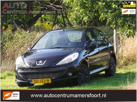Peugeot 206 + 1.4 XS ( INRUIL MOGELIJK )