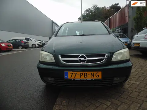 Opel Zafira 1.8-16V Maxx 7 set automaat met airco trekhaak