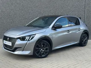 Peugeot 208 1.2 PureTech GT-line | Pano | Carplay | ACC | Rijstrook assistent | Rij hulp | Climate c