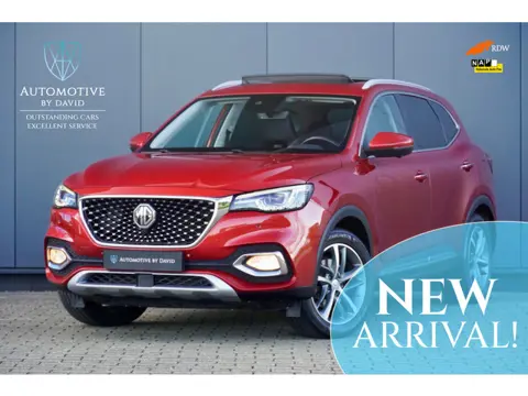 MG EHS 1.5 TGDI 258 pk LUXURY HYBRID AUTOMAAT / PANORAMADAK / APPLE CARPLAY / 360 CAMERA / LEDER / A