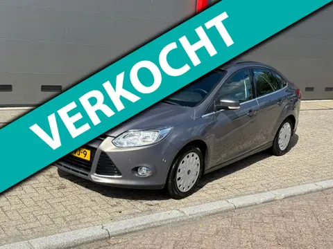 Ford Focus 1.6 TI-VCT First Edition