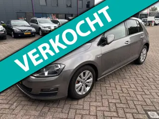 Volkswagen Golf 1.6 TDI Highline BlueMotion