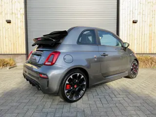Abarth 500 C 1.4 T-Jet Abarth Competizione *180pk *Leder
